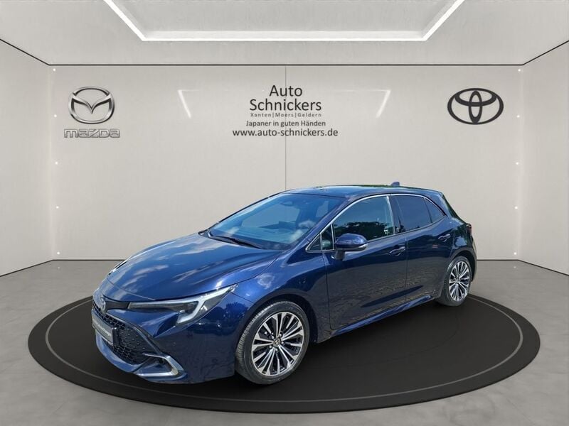 Blau Gebraucht 2024 Toyota Corolla Hybrid Team Limousine | 24.190 € (Guter Preis) - Bild 1/4
