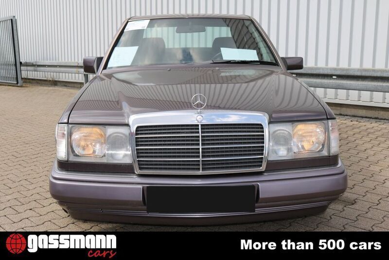 Brugt Mercedes 300 147 HK (108 kW) 1990 Grå Sedan
