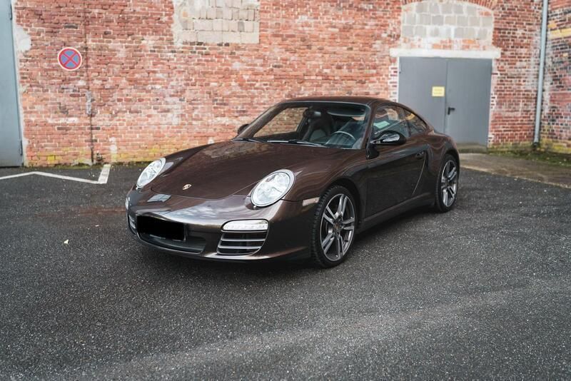 Braun Gebraucht 2010 Porsche 911 Carrera 4 Coupé | 63.000 € (Fairer Preis) - Bild 1/4