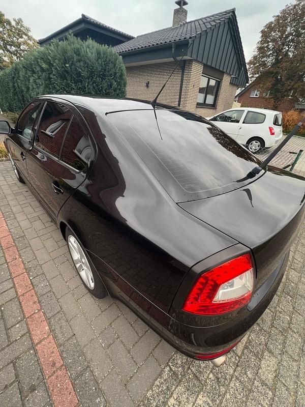 Gebraucht Skoda Octavia 160 PS (117 kW) 2009 Schwarz Limousine