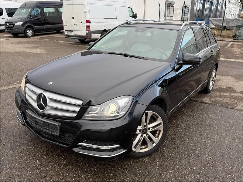 Gebraucht Mercedes C250 Avantgarde 204 PS (150 kW) 2013 Schwarz Kombi