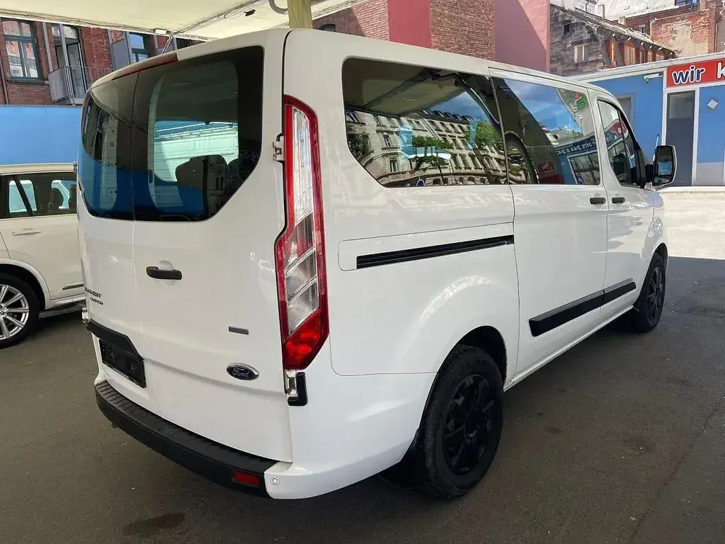 Gebraucht Ford Transit Custom 105 PS (77 kW) 2018 Weiß Van / Kleinbus