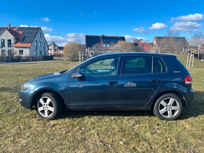 Gebraucht VW Golf VI Edition 160 PS (117 kW) 2011 Blau Kleinwagen