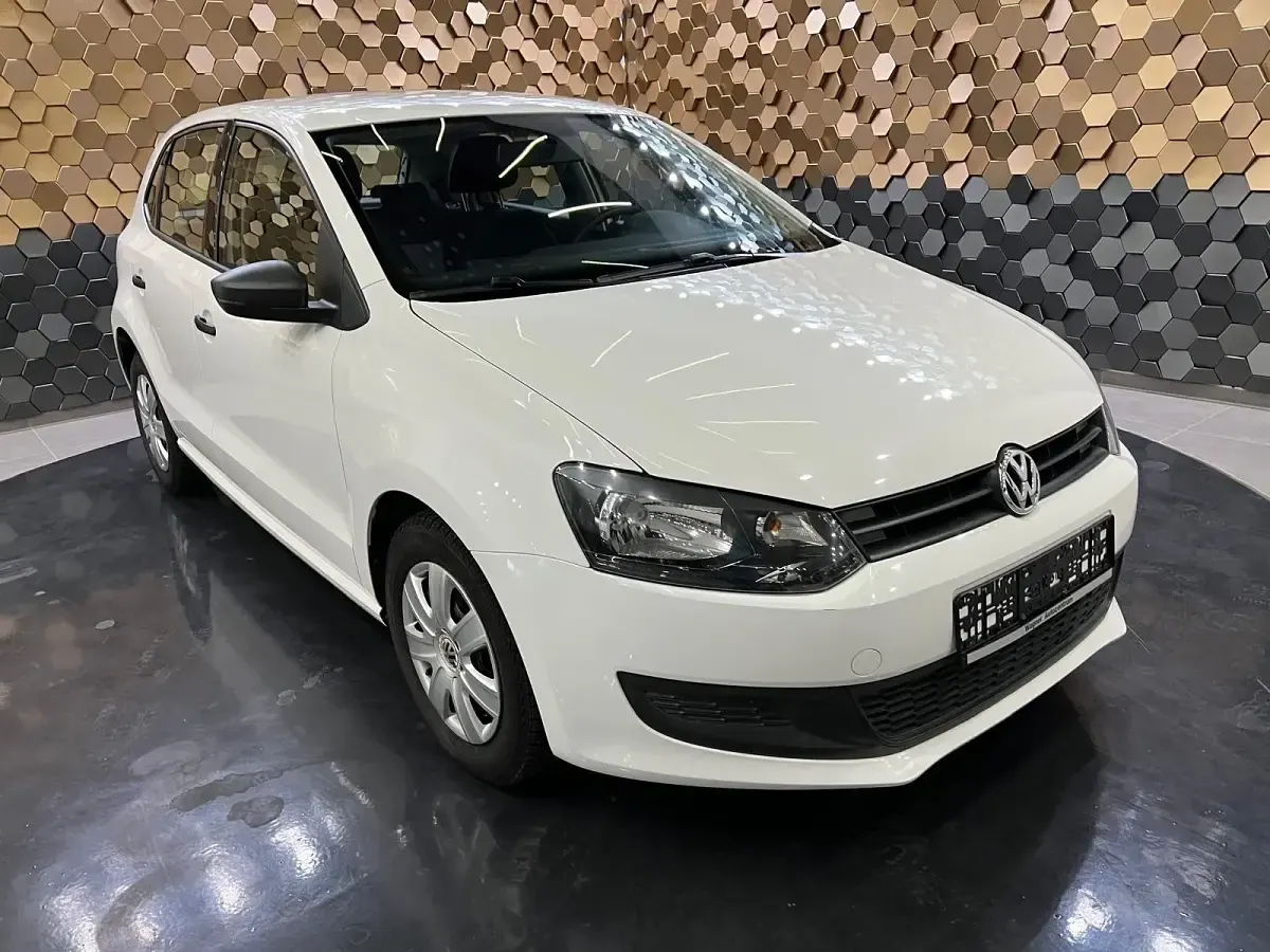 Używany VW Polo Pro 75 KM (55 kW) 2011 Biały Hatchback