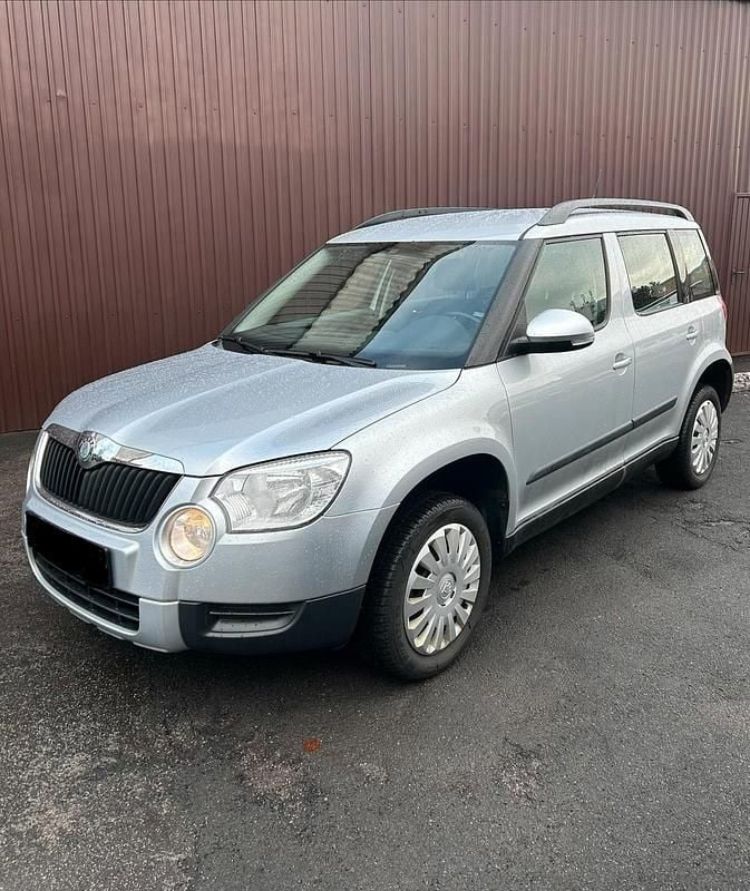 Gebraucht Skoda Yeti Experience 160 PS (117 kW) 2009 Grau SUV