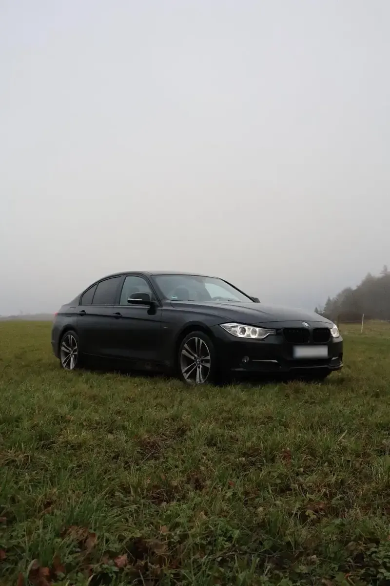 Gebraucht BMW 328 245 PS (180 kW) 2012 Schwarz Limousine