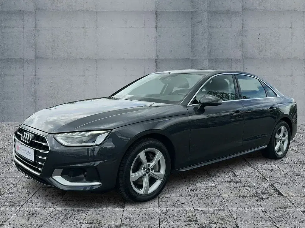 Gebraucht Audi A4 Advanced 204 PS (150 kW) 2023 Grau Limousine