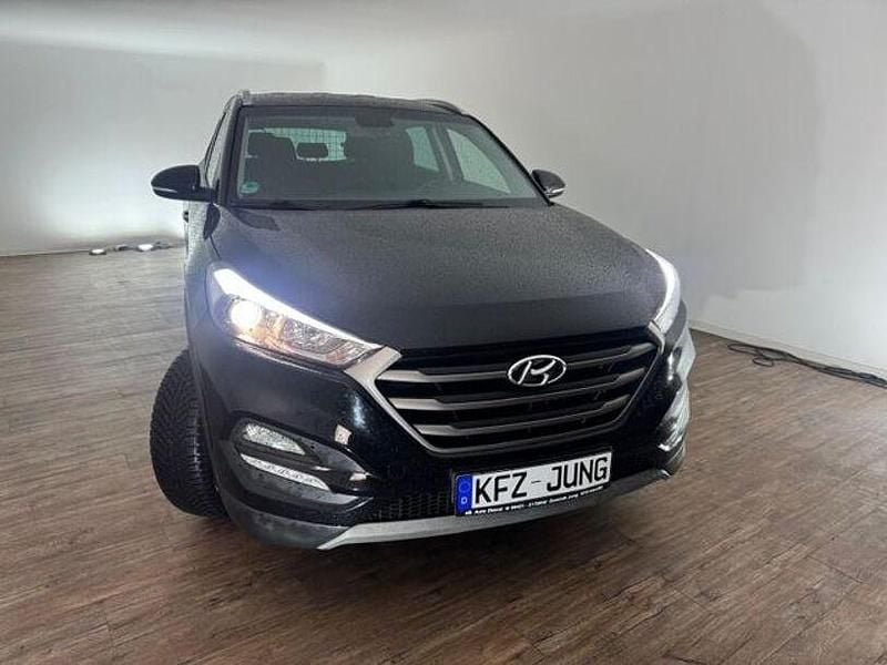 Gebraucht Hyundai Tucson 170 PS (125 kW) 2018 Schwarz SUV