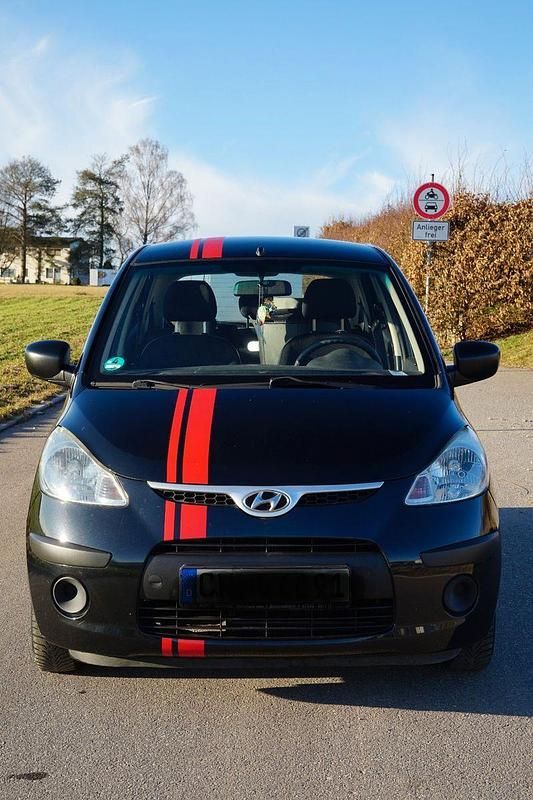 Gebraucht Hyundai i10 67 PS (49 kW) 2009 Schwarz Kleinwagen
