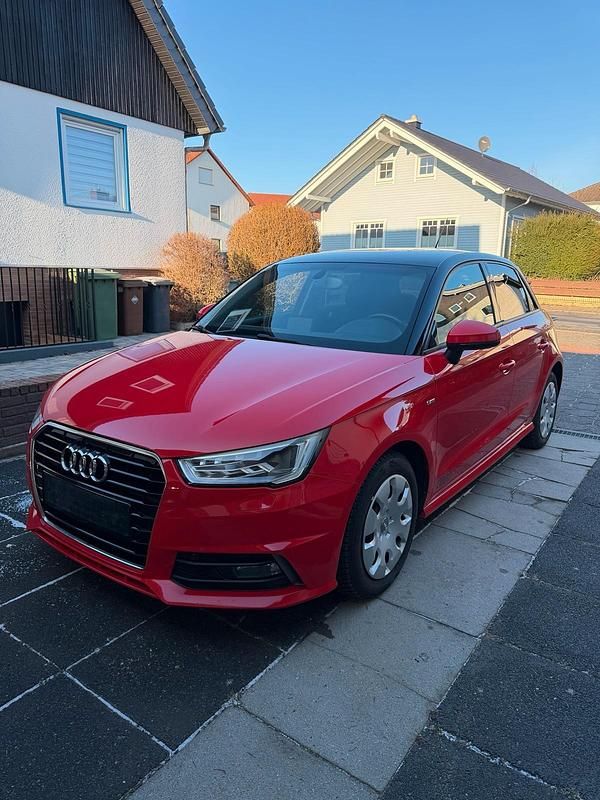 Rot Gebraucht 2017 Audi A1 S-Line Kleinwagen | 11.850 € (Etwas zu teuer) - Bild 1/4