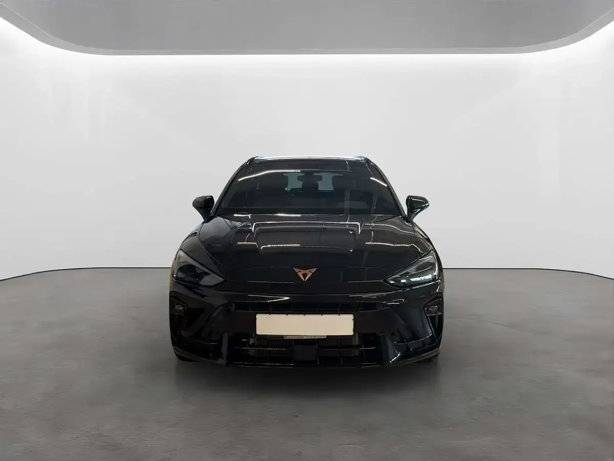 Neu Cupra Leon 150 PS (110 kW) 2026 Schwarz Kombi