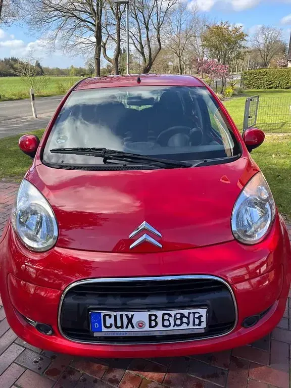 Second-hand Citroën C1 68 CP (50 kW) 2011 Roșu Hatchback