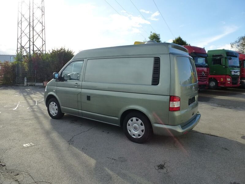 Gebraucht VW T5 131 PS (96 kW) 2008 Grün Van