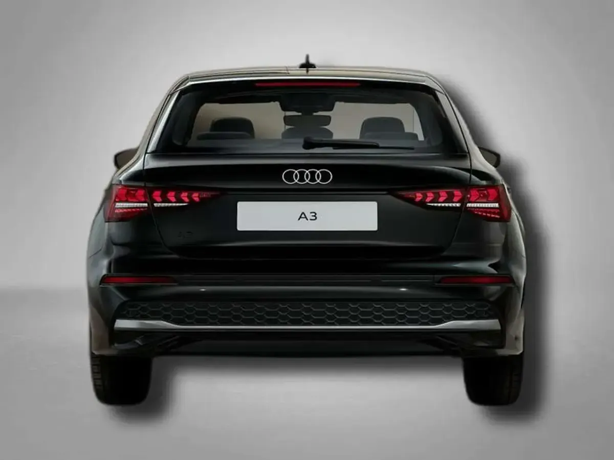 Neu Audi A3 116 PS (85 kW) 2026 Brilliantschwarz Limousine