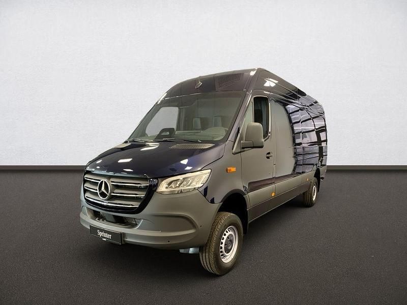 Neu Mercedes Sprinter 190 PS (139 kW) 2026 Blau Van