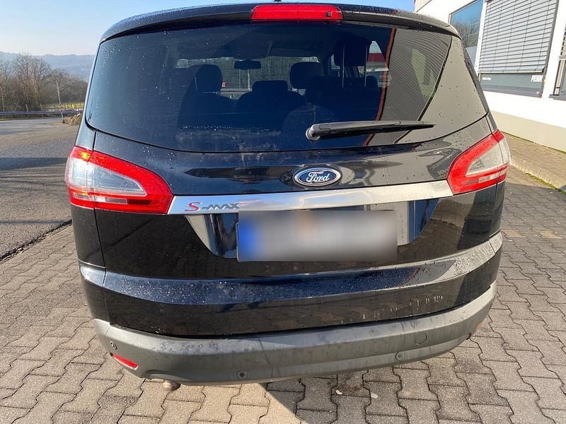 Gebraucht Ford S-MAX S 163 PS (119 kW) 2012 Schwarz Van / Kleinbus