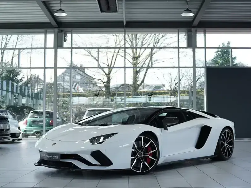 Gebraucht Lamborghini Aventador 742 PS (545 kW) 2019 Weiß Cabrio