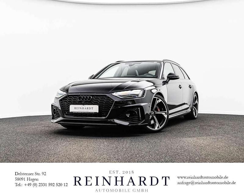 Gebraucht Audi RS4 Comfort 450 PS (330 kW) 2022 Mythosschwarz metallic Kombi