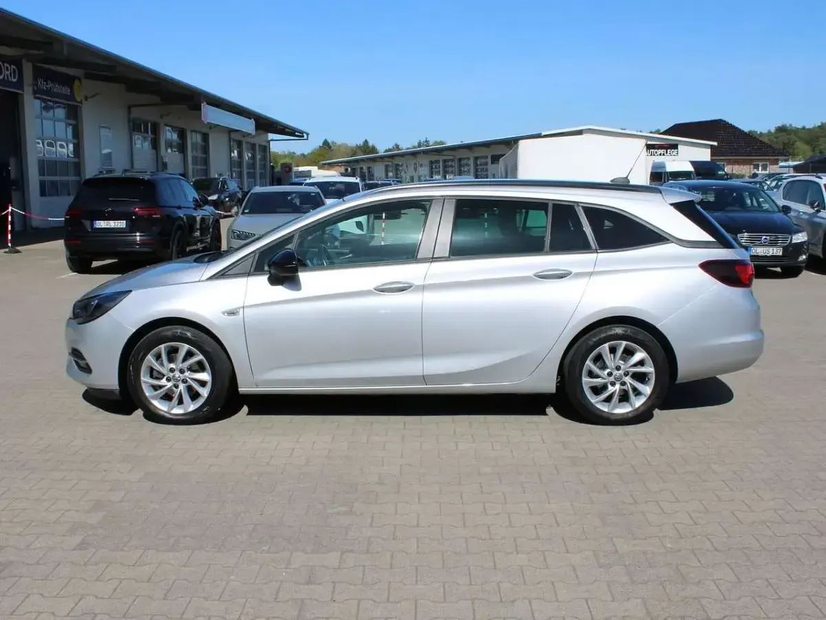 Gebraucht Opel Astra Edition 122 PS (89 kW) 2021 Argonsilber metallic Kombi