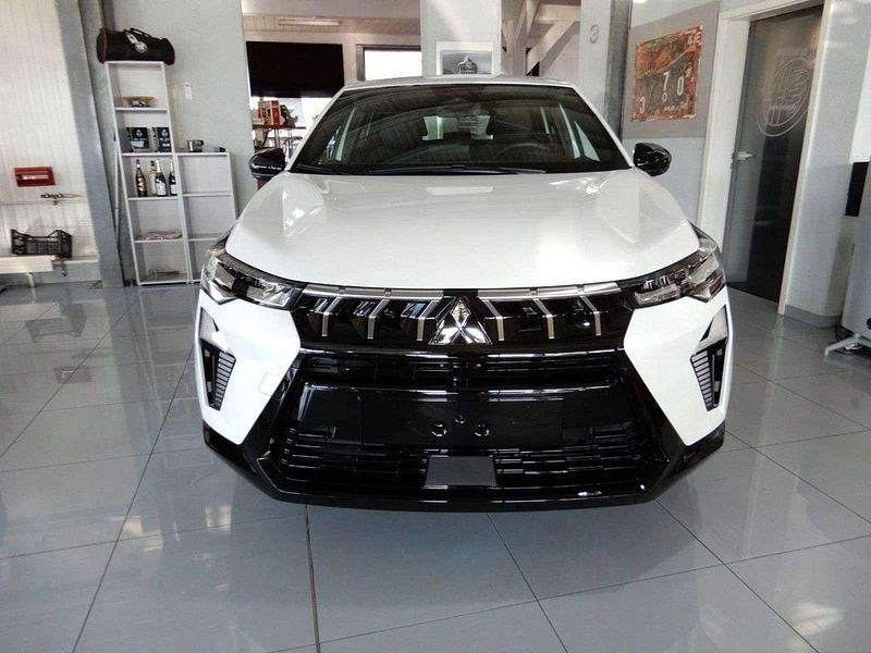 Gebraucht Mitsubishi ASX Basis 91 PS (66 kW) 2024 Weiß SUV