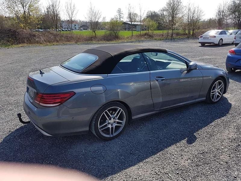 Gebraucht Mercedes E350 AMG 258 PS (189 kW) 2016 Grau Cabrio