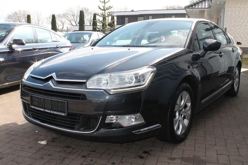 Gebraucht Citroën C5 Tendance 140 PS (102 kW) 2012 Lackierung grau haria2/metalli Limousine