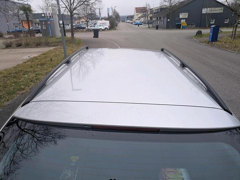 Gebraucht Mercedes E240 177 PS (130 kW) 2005 Silber Kombi