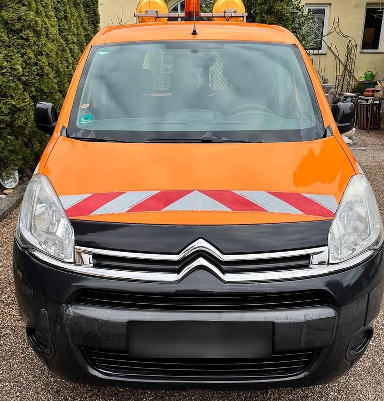 Gebraucht Citroën Berlingo 90 PS (66 kW) 2013 Orange Van / Kleinbus