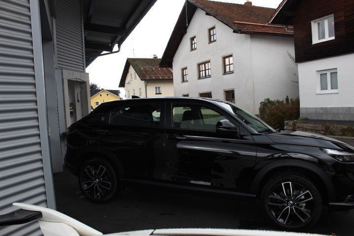 Gebraucht Honda HR-V Elegance 131 PS (96 kW) 2022 Schwarz SUV
