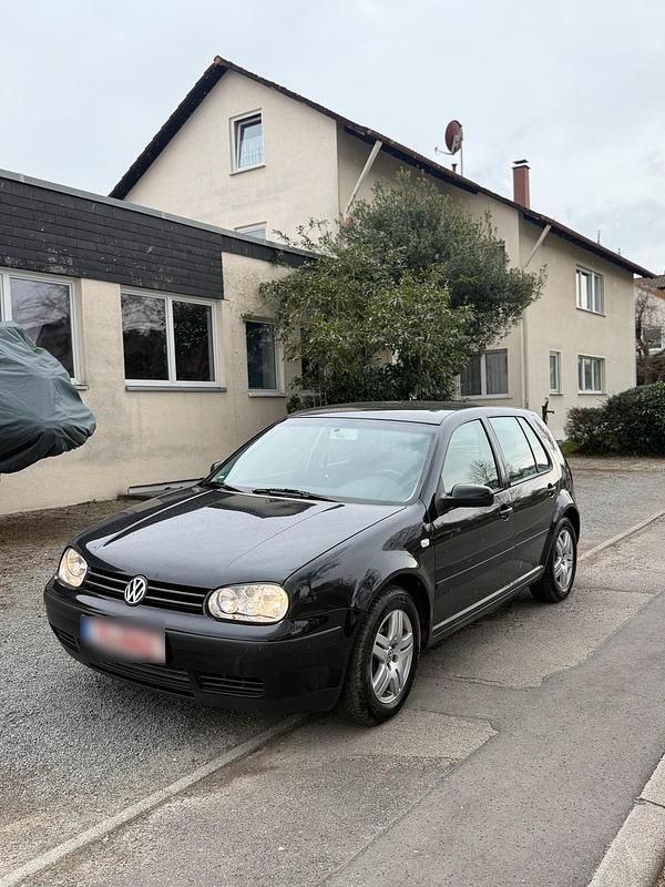 Gebraucht VW Golf IV 105 PS (77 kW) 2002 Schwarz Kleinwagen