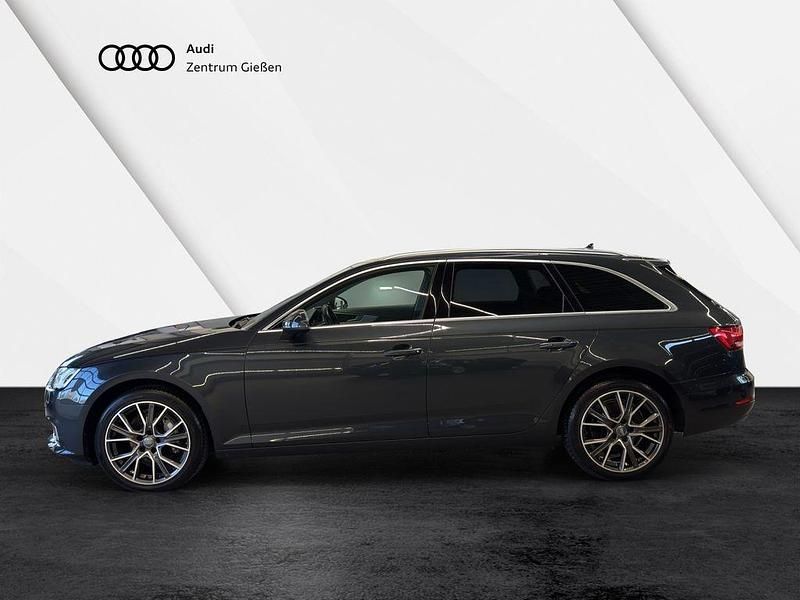Gebraucht Audi A4 Sport 190 PS (139 kW) 2018 Grau Kombi