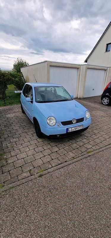 Blau Gebraucht 2001 VW Lupo Kleinwagen | 399 € (Superpreis) - Bild 1/4