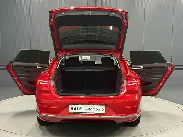 Gebraucht VW Arteon Elegance 150 PS (110 kW) 2025 Kings red metallic Kombi