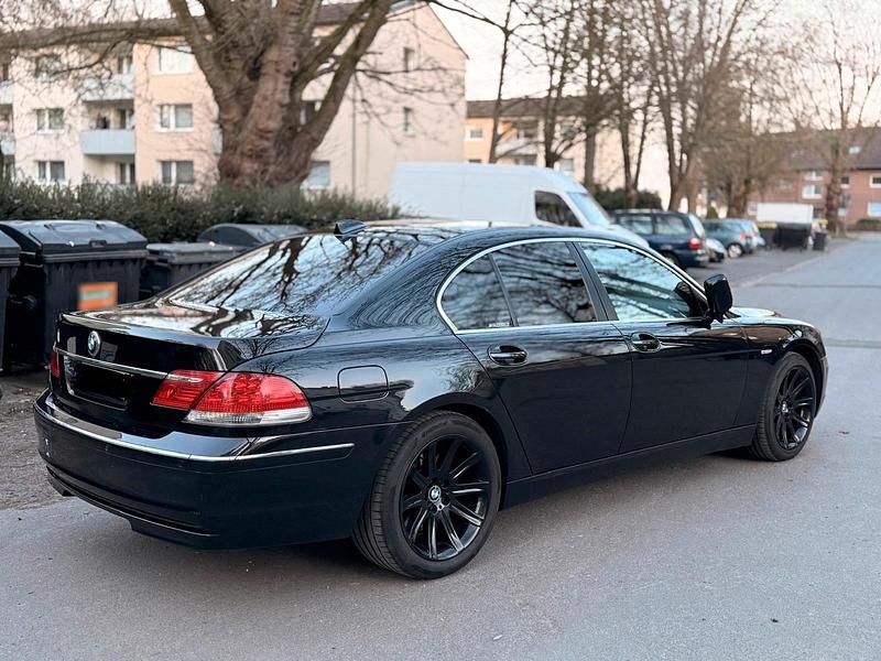 Gebraucht BMW 730 231 PS (169 kW) 2006 Schwarz Limousine