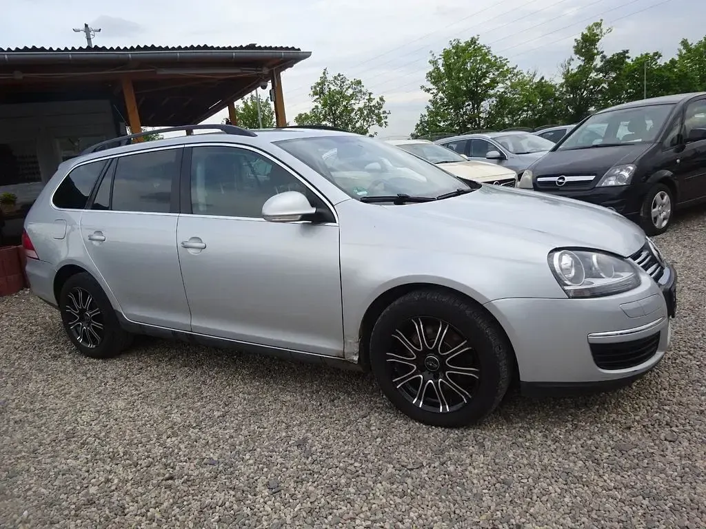 Gebraucht VW Golf V Comfortline 140 PS (102 kW) 2008 Silber Kombi