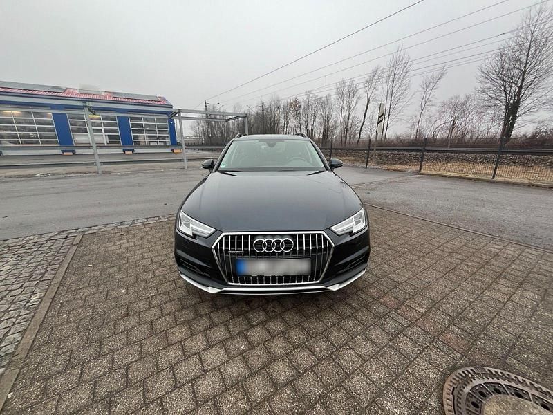 Gebraucht Audi A4 Allroad Comfort 252 PS (185 kW) 2018 Blau Kombi
