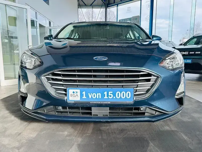 Gebraucht Ford Focus Cool & Connect 120 PS (88 kW) 2021 Chromablau metallic Kombi