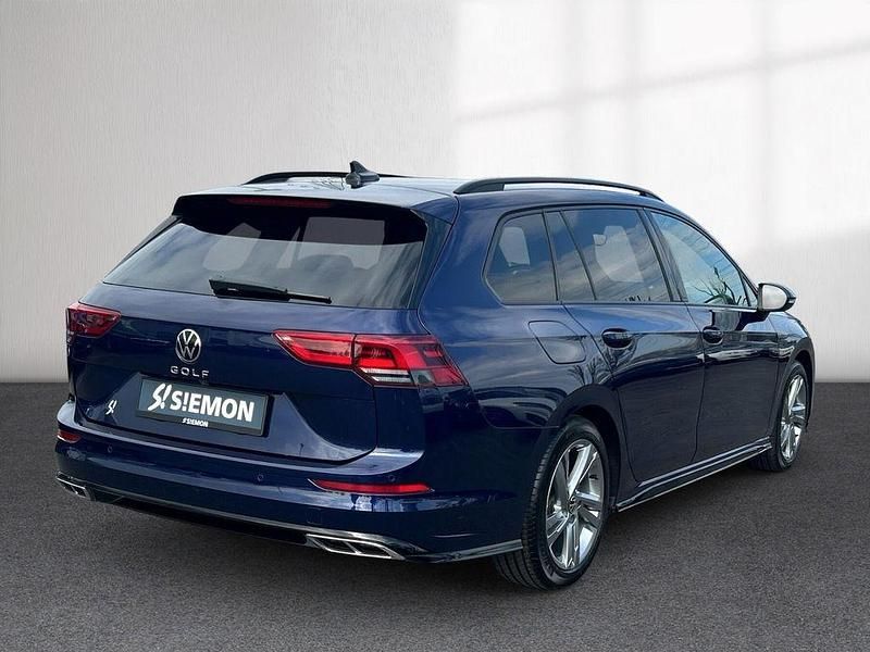 Gebraucht VW Golf VIII R-line 150 PS (110 kW) 2023 Blau Kombi