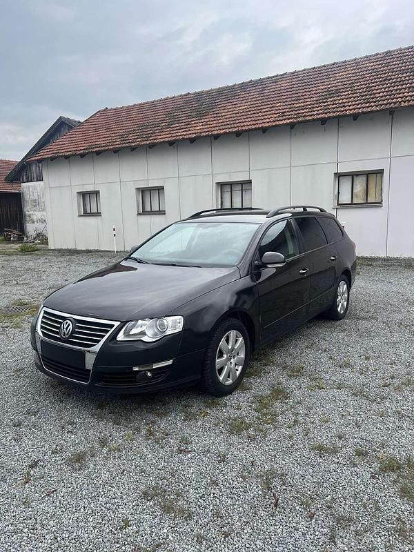 Schwarz Gebraucht 2008 VW Passat Kombi | 1.999 € (Superpreis) - Bild 1/4
