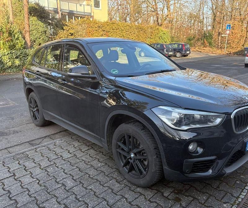 Gebraucht BMW X1 Advantage 192 PS (141 kW) 2019 Schwarz SUV