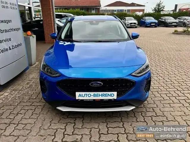 Gebraucht Ford Focus Active 116 PS (85 kW) 2024 Dynamicblau metallic Kombi