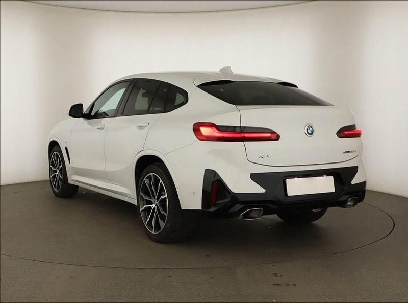 Gebraucht BMW X4 190 PS (139 kW) 2023 Weiß SUV