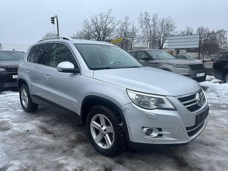 Gebraucht VW Tiguan Sportline 140 PS (102 kW) 2009 Silber SUV