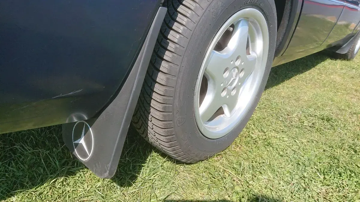 Second-hand Mercedes E250 1996 Albastru Break
