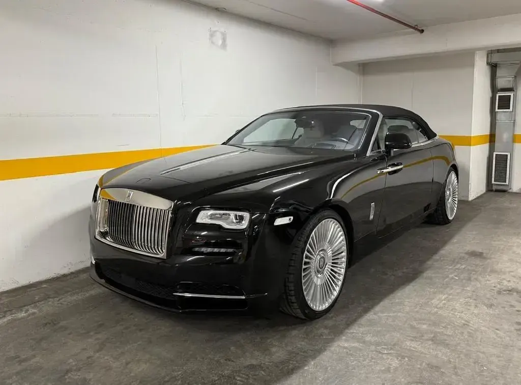 Gebraucht Rolls Royce Dawn 571 PS (419 kW) 2017 Schwarz Cabrio