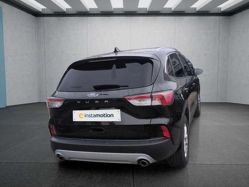 Gebraucht Ford Kuga Titanium 150 PS (110 kW) 2022 Schwarz SUV