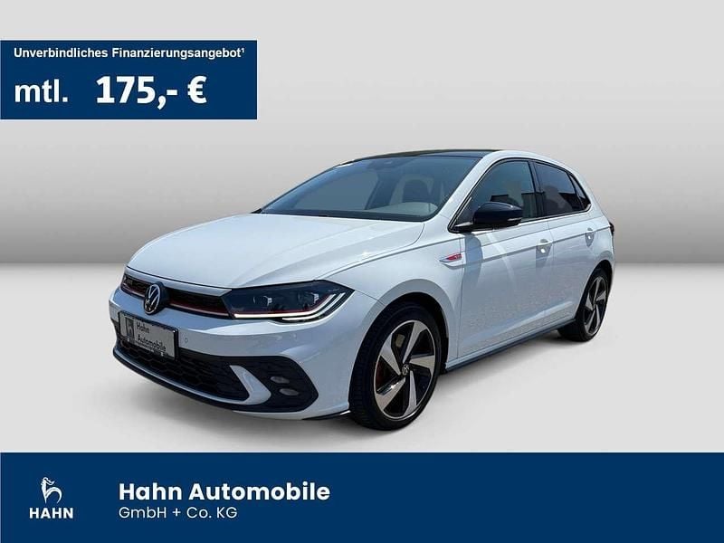 Pure white Gebraucht 2022 VW Polo Sportline Limousine | 22.790 € (Superpreis) - Bild 1/3