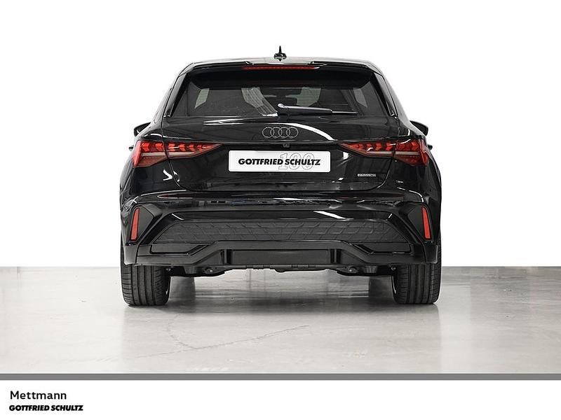 Neu Audi A3 S-Line 204 PS (150 kW) 2026 Schwarz Limousine