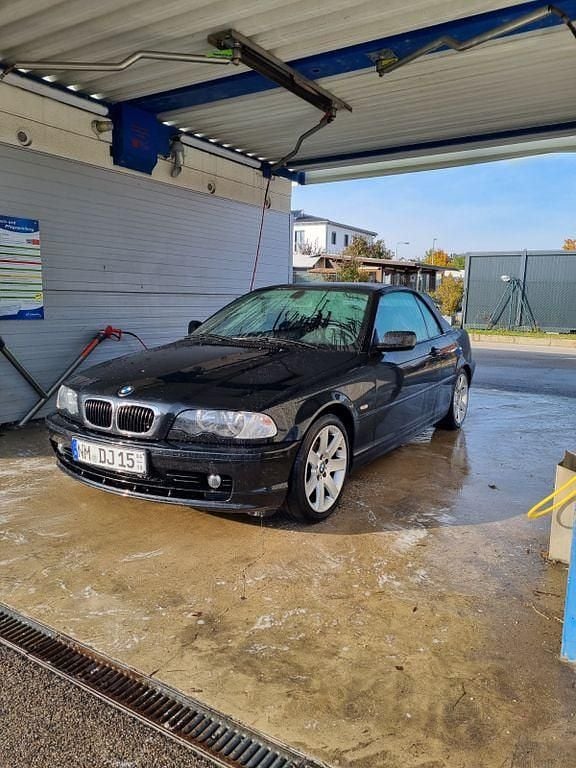 Gebraucht BMW 318 Cabriolet Performance 143 PS (105 kW) 2002 Schwarz Cabrio