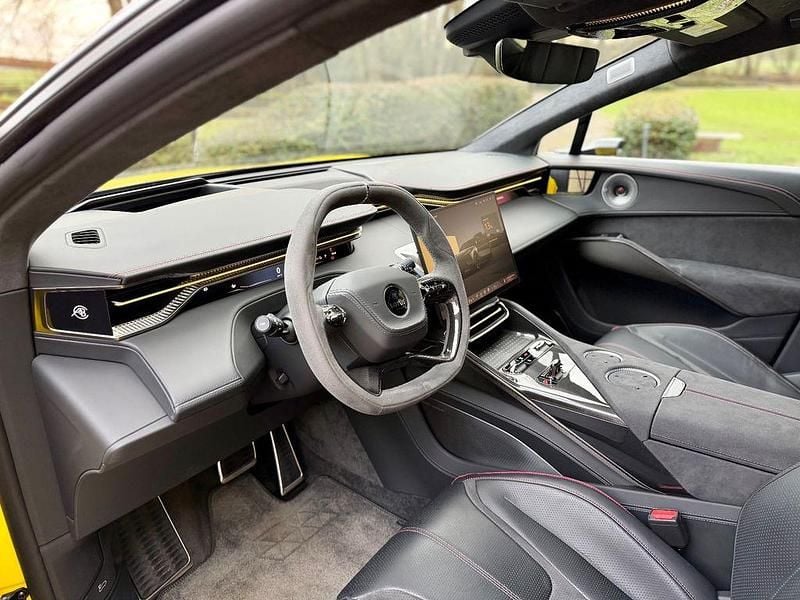 Gebraucht Lotus Eletre 450 kW (612 PS) 2023 Gelb SUV